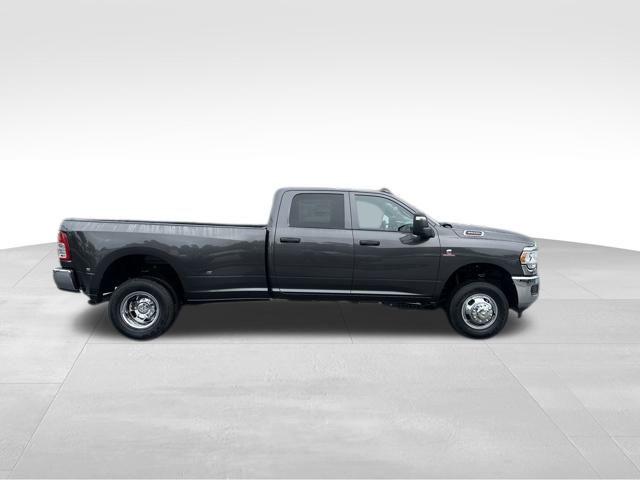 2024 RAM Ram 3500 RAM 3500 TRADESMAN CREW CAB 4X4 8 BOX