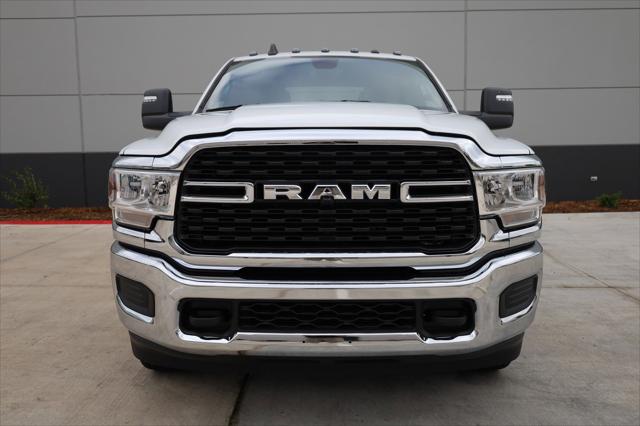 2024 RAM Ram 3500 RAM 3500 TRADESMAN CREW CAB 4X4 8 BOX