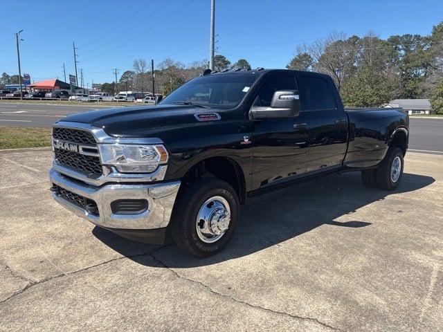 2024 RAM Ram 3500 RAM 3500 TRADESMAN CREW CAB 4X4 8 BOX