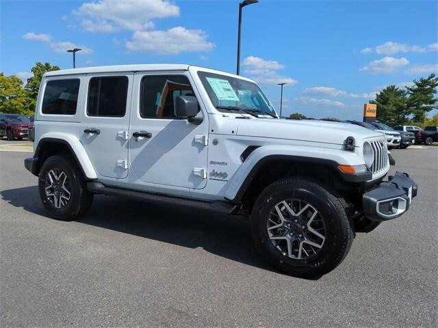 2024 Jeep Wrangler WRANGLER 4-DOOR SAHARA