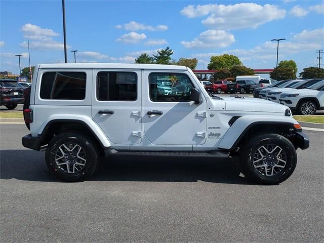 2024 Jeep Wrangler WRANGLER 4-DOOR SAHARA