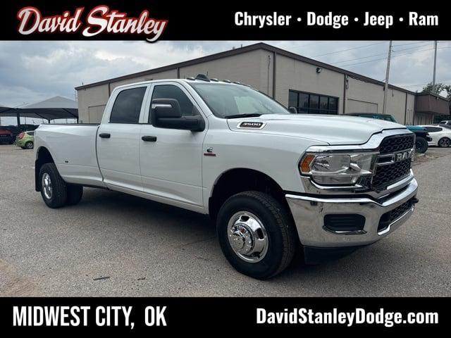 2024 RAM Ram 3500 RAM 3500 TRADESMAN CREW CAB 4X4 8 BOX