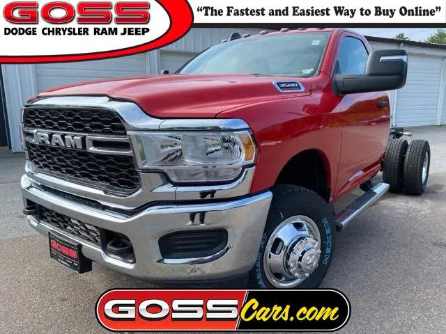 2024 RAM Ram 3500 Chassis Cab RAM 3500 TRADESMAN CHASSIS REGULAR CAB 4X4 60 CA 2024 RAM Ram 3500 Chassis Cab RAM 3500 TRADESMAN CHASSIS REGULAR CAB 4X4 60 CA