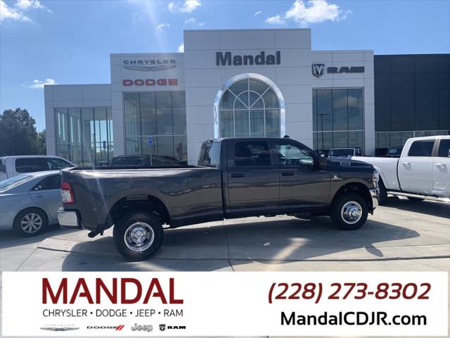 2024 RAM Ram 3500 RAM 3500 TRADESMAN CREW CAB 4X4 8 BOX