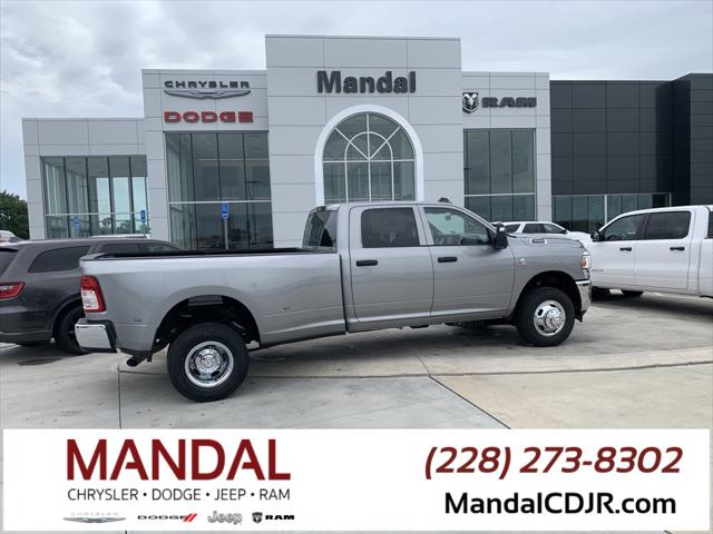 2024 RAM Ram 3500 RAM 3500 TRADESMAN CREW CAB 4X4 8 BOX