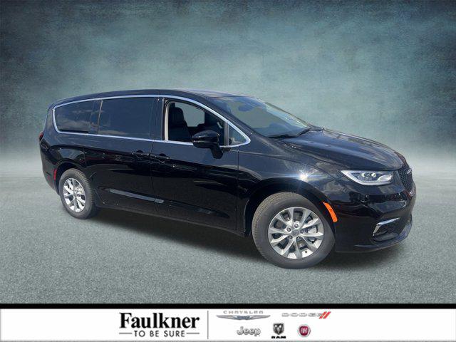 2024 Chrysler Pacifica PACIFICA TOURING L AWD