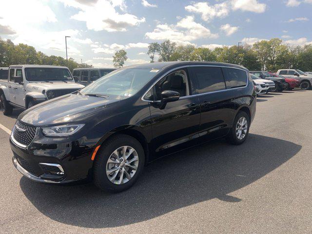 2024 Chrysler Pacifica PACIFICA TOURING L AWD