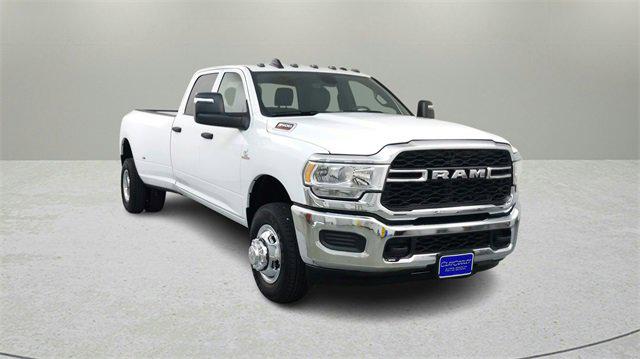 2024 RAM Ram 3500 RAM 3500 TRADESMAN CREW CAB 4X4 8 BOX