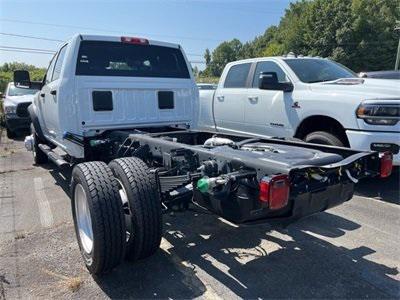 2024 RAM Ram 5500 Chassis Cab RAM 5500 TRADESMAN CHASSIS CREW CAB 4X4 84 CA