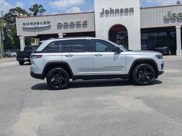 2024 Jeep Grand Cherokee GRAND CHEROKEE ALTITUDE 4X4