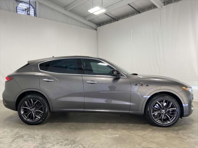 2024 Maserati Levante GT Ultima