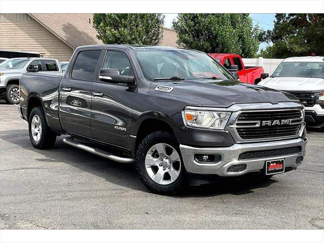 2020 RAM 1500 Big Horn Crew Cab 4x4 64 Box