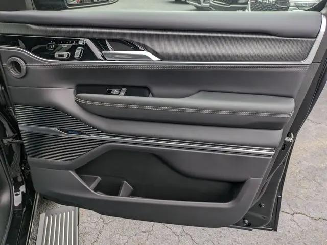 2024 Jeep Grand Wagoneer L Series II 4x4
