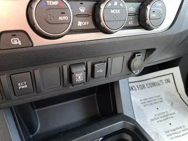 2021 Toyota Tacoma SR5 V6