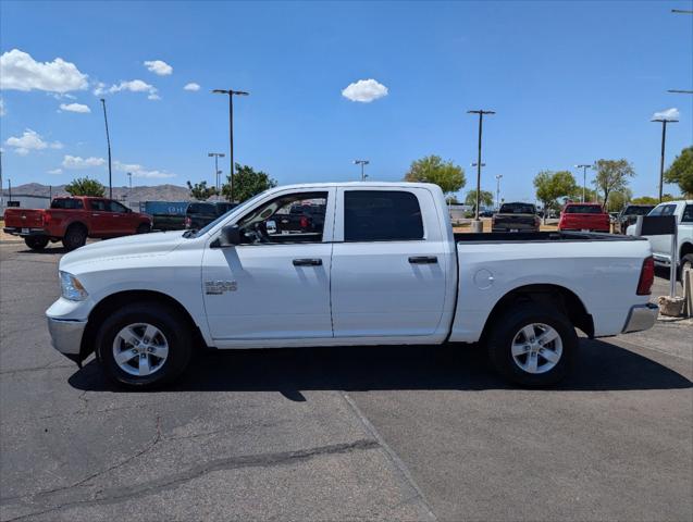 2022 RAM 1500 Classic SLT Crew Cab 4x4 57 Box