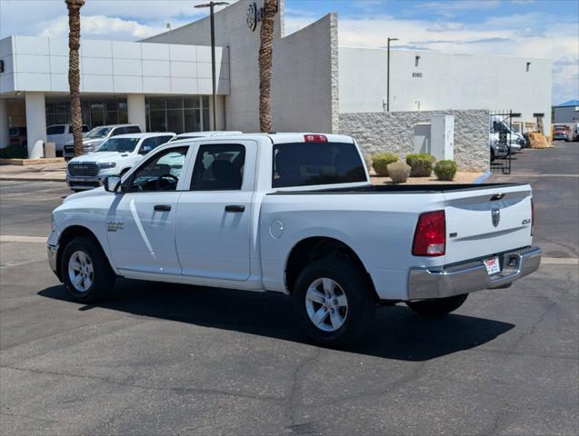 2022 RAM 1500 Classic SLT Crew Cab 4x4 57 Box