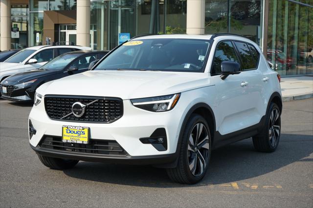 2023 Volvo XC40