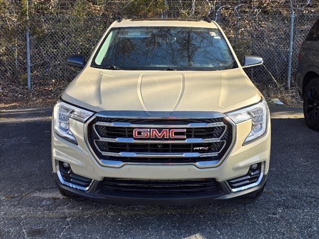 2022 GMC Terrain AWD AT4