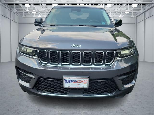 2024 Jeep Grand Cherokee Laredo 4x4