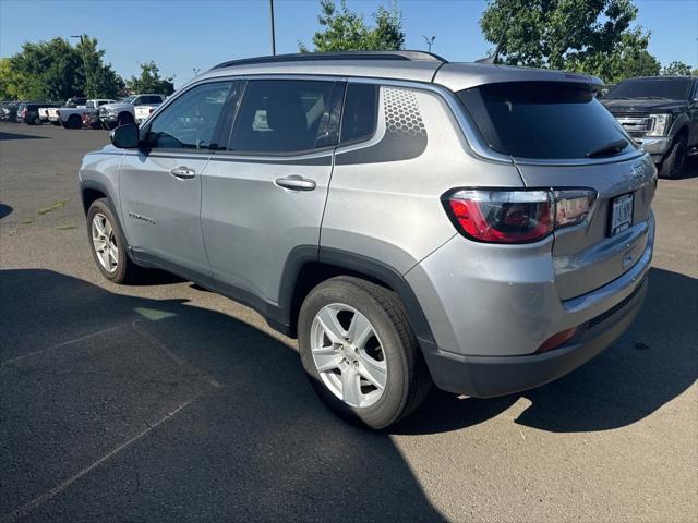 2022 Jeep Compass Latitude FWD