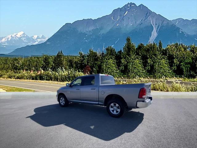 2021 RAM 1500 Classic SLT Crew Cab 4x4 57 Box