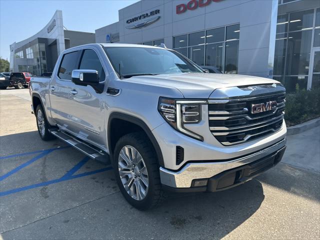 2022 GMC Sierra 1500 4WD Crew Cab Short Box SLT