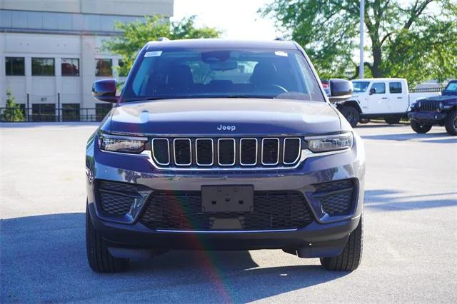 2024 Jeep Grand Cherokee Laredo X 4x4