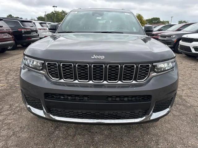 2024 Jeep Grand Cherokee GRAND CHEROKEE L LAREDO X 4X4