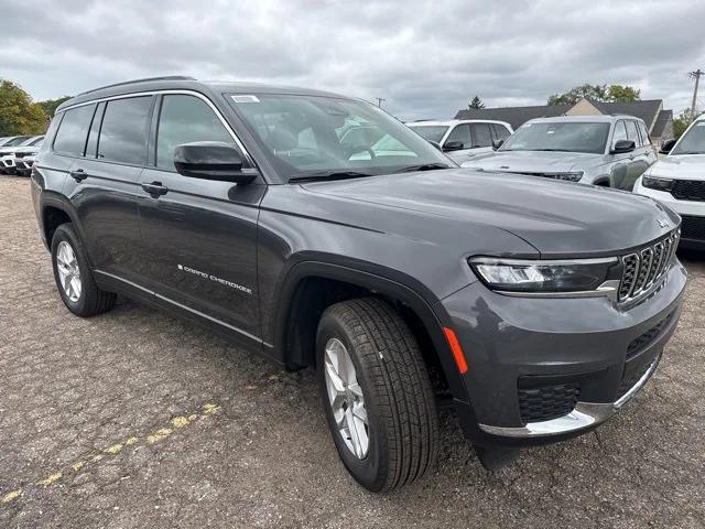 2024 Jeep Grand Cherokee GRAND CHEROKEE L LAREDO X 4X4