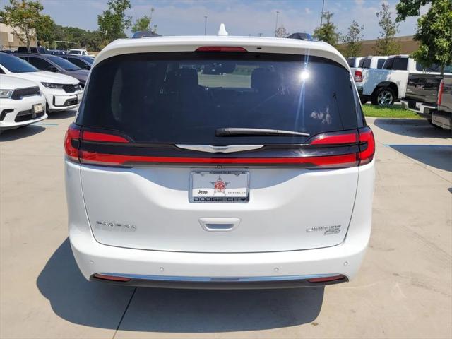 2021 Chrysler Pacifica Limited AWD