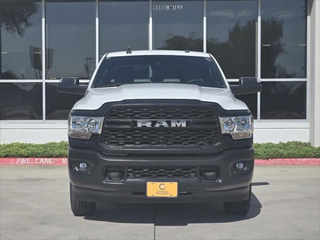 2022 RAM 2500 Tradesman Crew Cab 4x4 64 Box