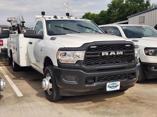 2022 RAM 3500 Chassis Tradesman/SLT
