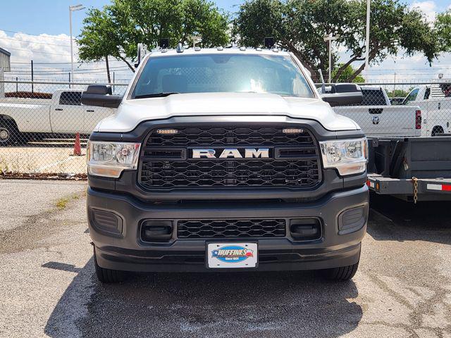 2022 RAM 3500 Chassis Tradesman/SLT