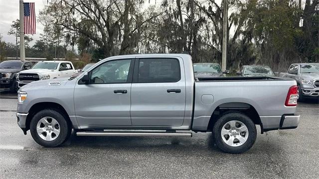 2024 RAM 1500 Tradesman Crew Cab 4x4 57 Box