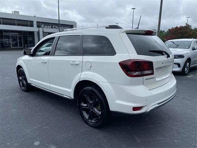 2020 Dodge Journey Crossroad