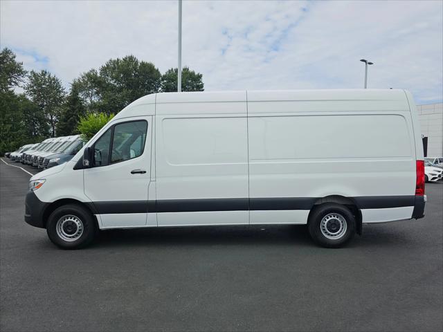 2023 Mercedes-Benz Sprinter 2500 High Roof 4-Cyl Gas