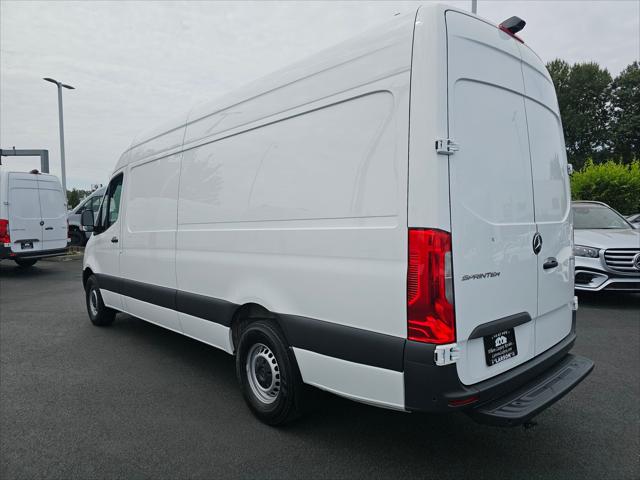 2023 Mercedes-Benz Sprinter 2500 High Roof 4-Cyl Gas