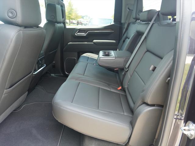 2024 GMC Sierra 1500 4WD Crew Cab Short Box SLT