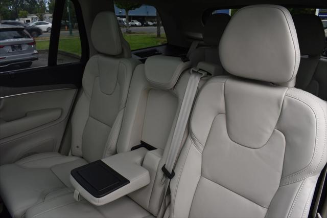 2025 Volvo XC90 Plug-In Hybrid Ultra