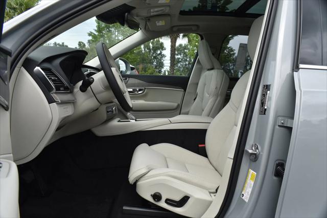 2025 Volvo XC90 Plug-In Hybrid Ultra