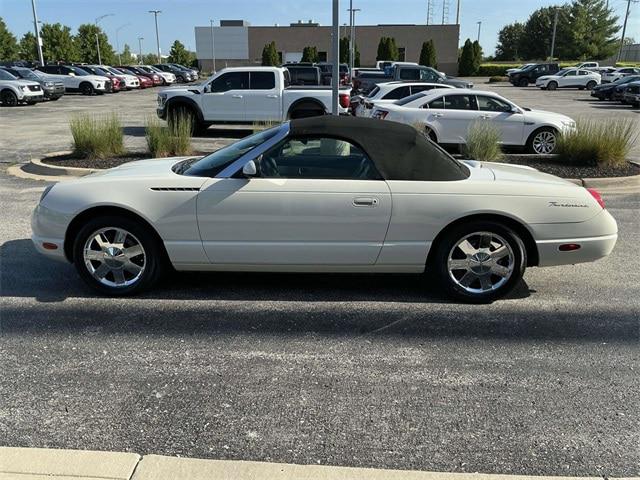 2002 Ford Thunderbird Base
