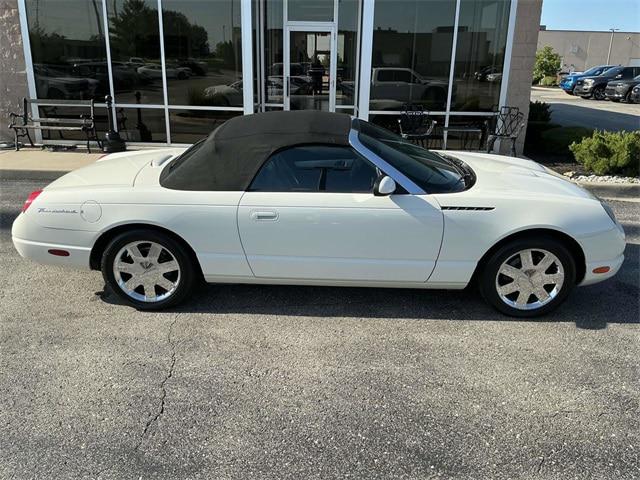 2002 Ford Thunderbird Base