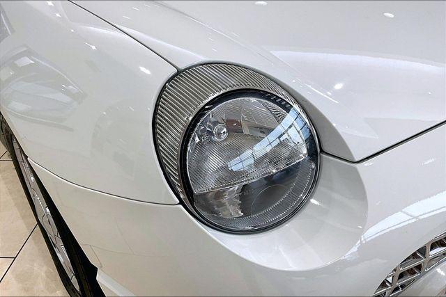 2002 Ford Thunderbird Base