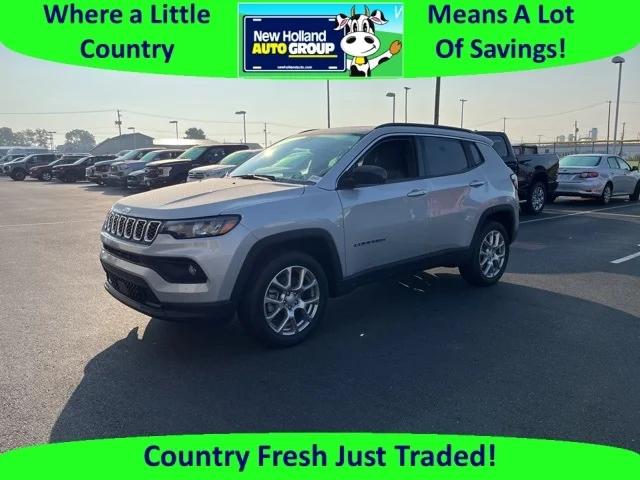 2024 Jeep Compass Latitude Lux FWD