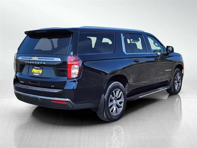 2023 Chevrolet Suburban 4WD LT