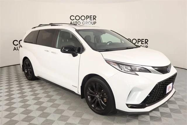 2021 Toyota Sienna XSE