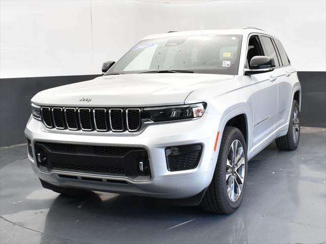 2023 Jeep Grand Cherokee Overland 4x2