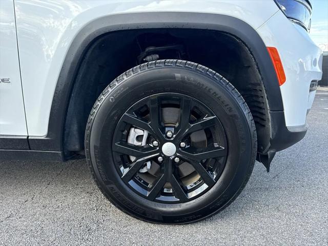 2023 Jeep Grand Cherokee L Limited 4x2