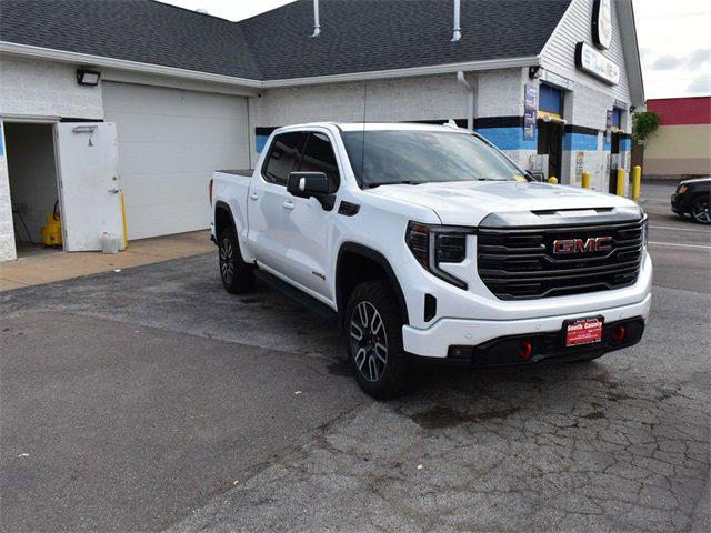 2022 GMC Sierra 1500 4WD Crew Cab Short Box AT4