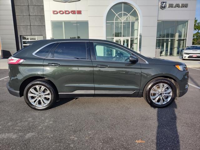 2023 Ford Edge Titanium